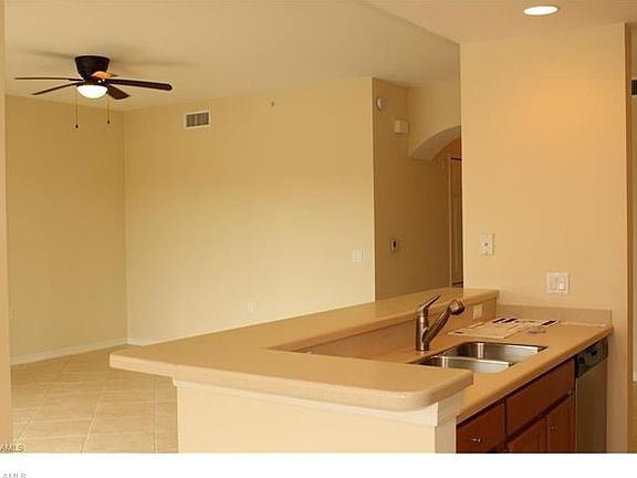 3rd image of 10341 Heritage Bay Blvd Unit 1916