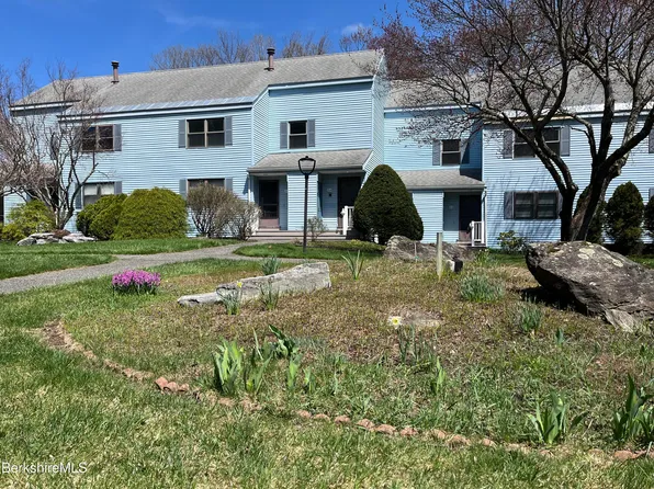 2-4 Rolling Hls #2-4, Lenox, MA 01240