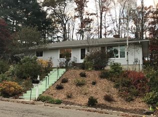 9 Devon Dr, Endicott, NY