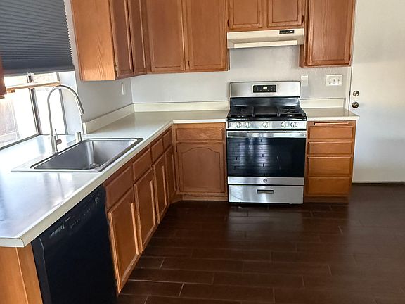 2nd image of 1755 Jennifer Dr