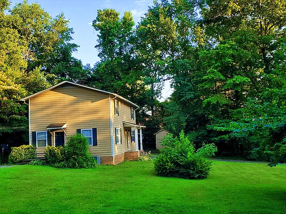 2nd image of 5318 Collegeview Dr