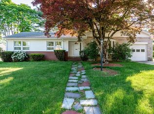 64 Amherst Rd, Cranston, RI 02920