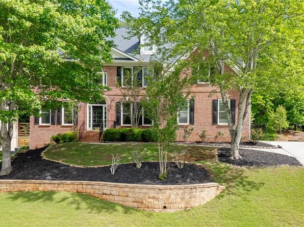 272 Lostwood Trl, Buford, GA 30518