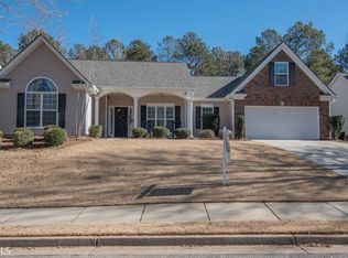 141 Avondale Cir, Newnan, GA 30265