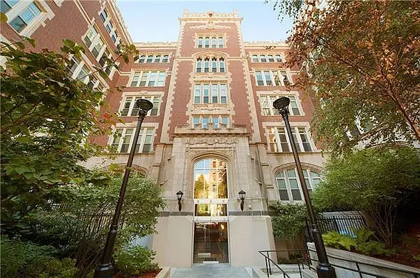 Rented by Level Group | media 19