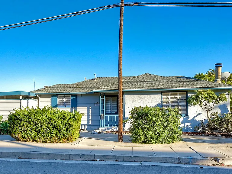 1505 Willow St — Photo 18