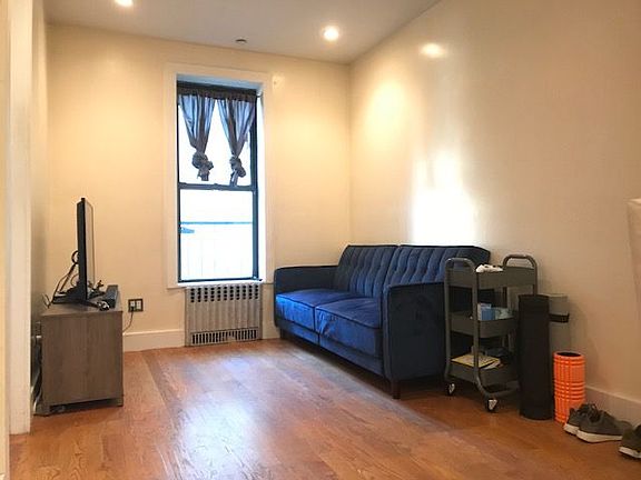 5th image of 171 Rogers Ave #4BB