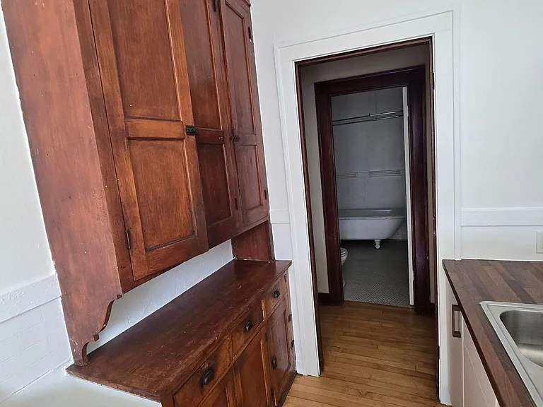 1 bed, 1.0 bath, 700 sqft, $1,095 — Photo 15