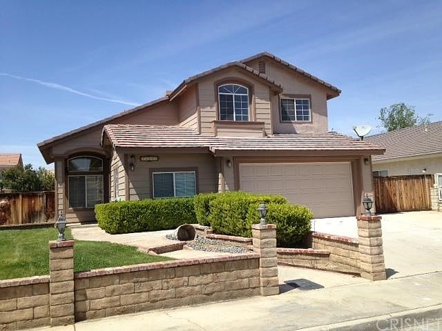 1st image of 45545 Pickford Ave