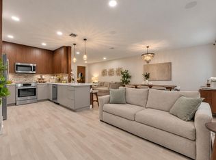Summit, Doral, FL 33178