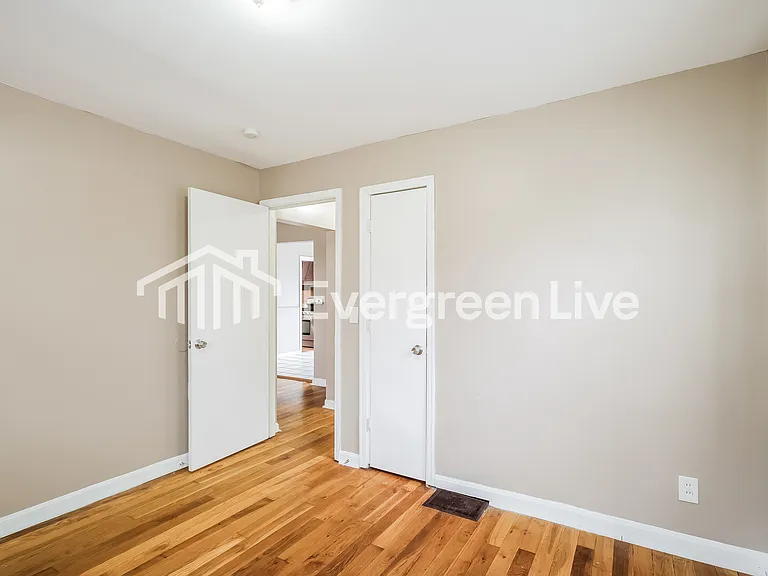 6824 Tarawa Dr — Photo 8