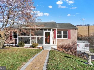 1521 Randow Rd, York, PA 17403