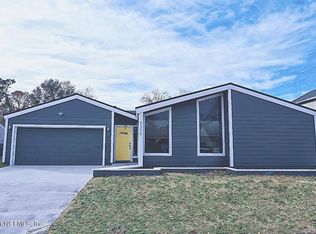 8358 Chason Rd W, Jacksonville, FL 32244