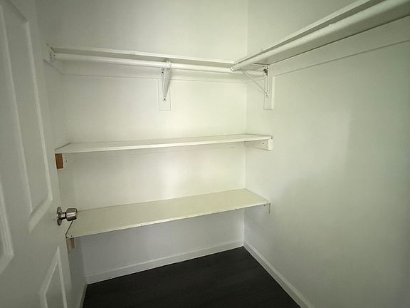 3rd image of 79 Osborne Pl #1B
