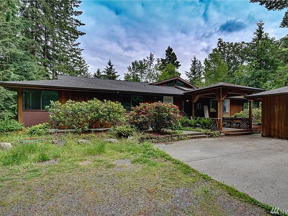 3rd image of 16002 232nd Street Ct E