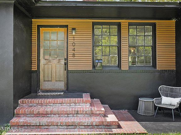 2nd image of 1048 OWEN Avenue