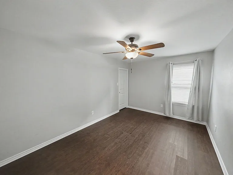 9406 Copperway — Photo 38