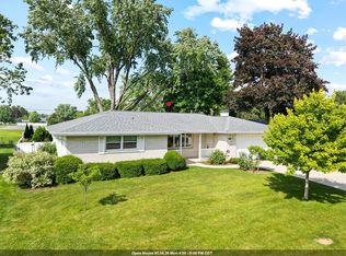 337 Brookridge St, Green Bay, WI 54301