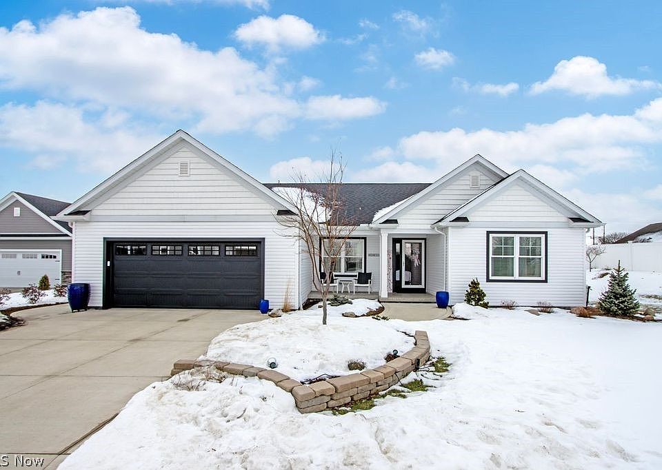 1st image of 1637 Firethorn Ln