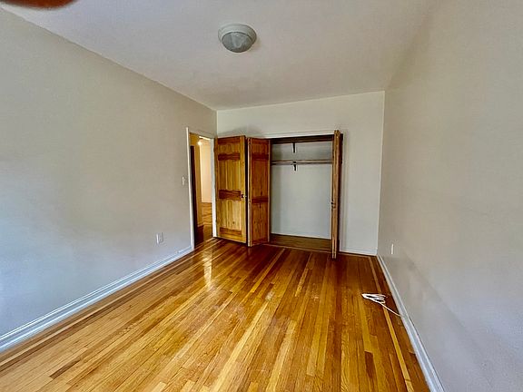 3rd image of 175 Pinehurst Ave APT 2J