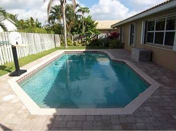 4th image of 8889 NW 45th St