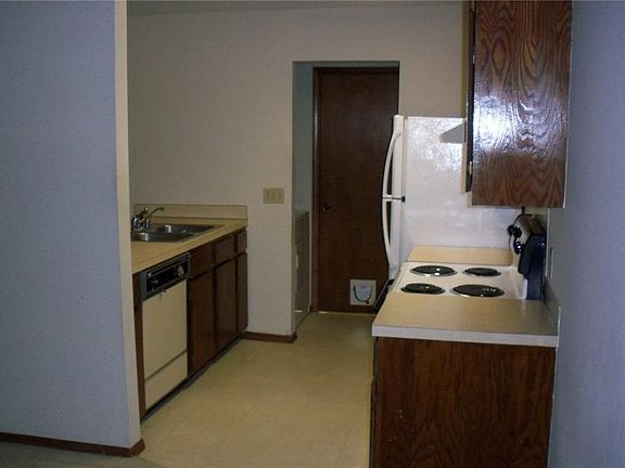 5th image of 934 Turtle Creek Dr