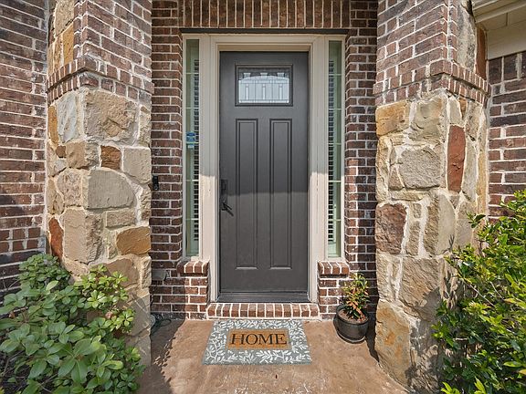 4th image of 6413 Tuckers Pl