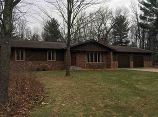 1701 Kurts Dr, Plover, WI 54467