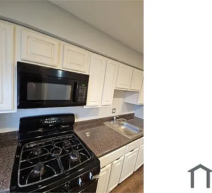 620 West Kingsway — Photo 11