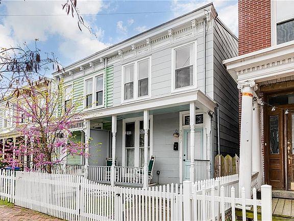 2nd image of 3107 E Marshall St