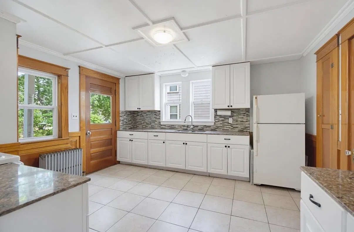 3 bed, 1500 sqft, $2,550 — Photo 1