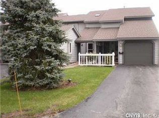 408 Summerhaven Dr N, East Syracuse, NY 13057