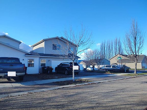 3rd image of 67 Empire Loop