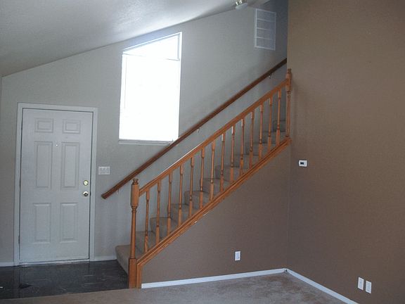 3rd image of 7460 Panama Dr