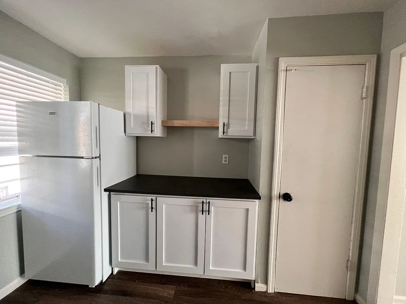 2 bed, 800 sqft, $895 — Photo 4