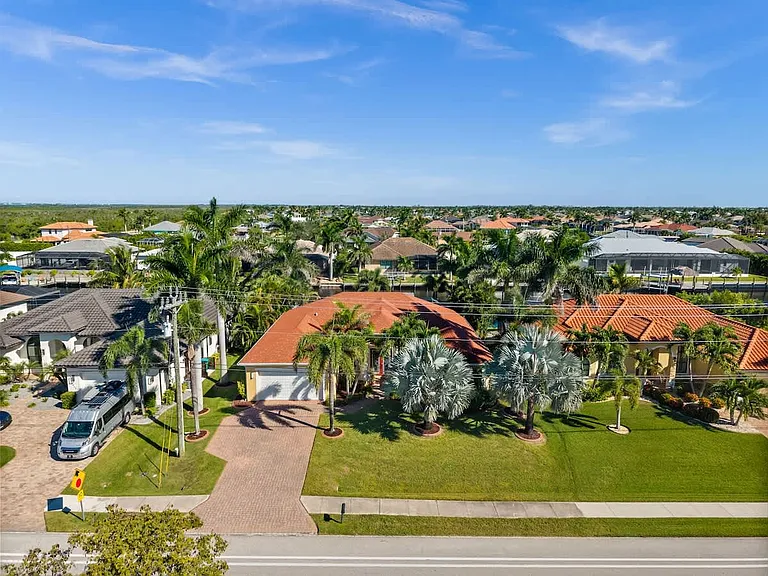 3009 Beach Pkwy W — Photo 15