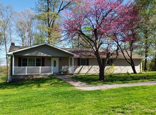5285 Lick Creek Rd, Anna, IL 62906
