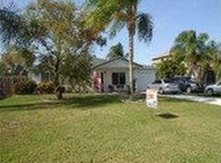 2106 SE East Dunbrooke Cir, Port Saint Lucie, FL 34952