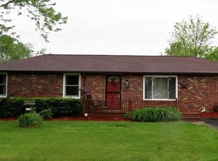 11053 E Coffey Dr, Columbus, IN 47203