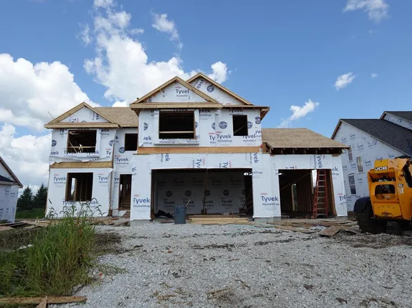 1326 Lynn CIRCLE, Oconomowoc, WI 53066
