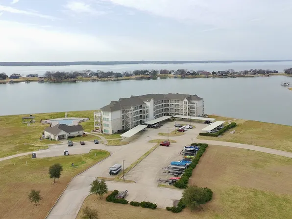 9900 Northshore Blvd #3101, Corsicana, TX 75109