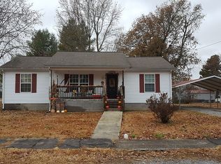 209 Chestnut St, La Center, KY 42056