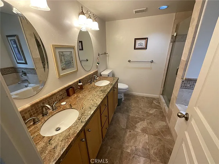 238 Avenida Montalvo #A — Photo 17