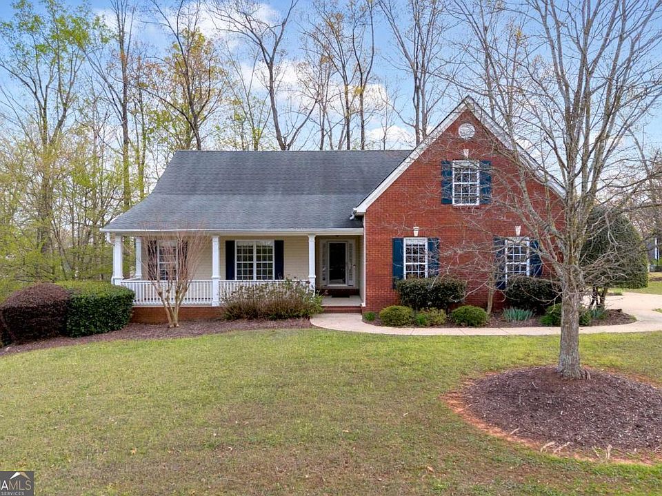 1st image of 340 Thornhill Cir