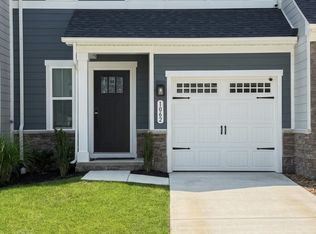 1062 Mountain View Dr, Thompsons Station, TN 37179