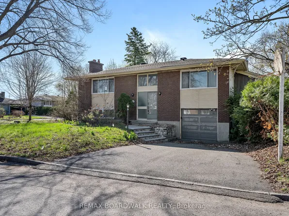 956 Garwood Ave, Ottawa, ON K1V 6W9