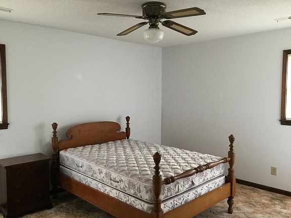 Bedroom #2 (Furniture to be removed)