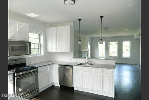 682Prospect2_KitLivSunny