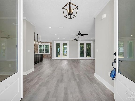 4th image of 100 Sunset Harbor Dr N