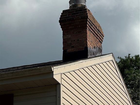 5th image of 1401 Stinson Ave